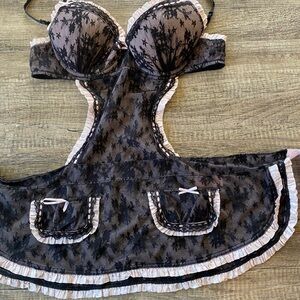 Victoria's Secret Black and Pink Lace Apron Bra